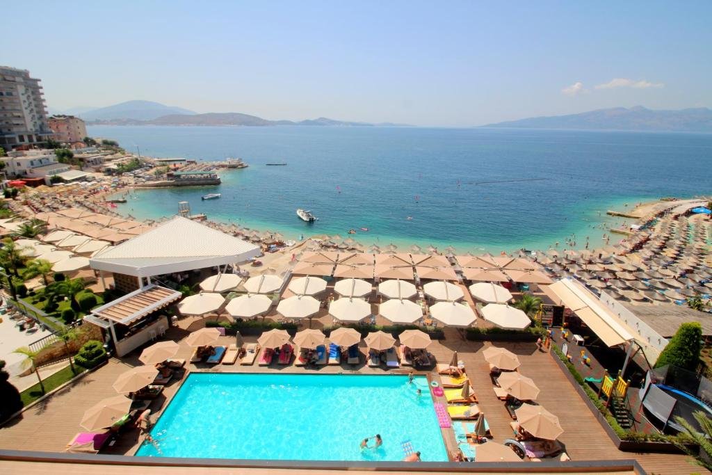 Andon Lapa Hotel