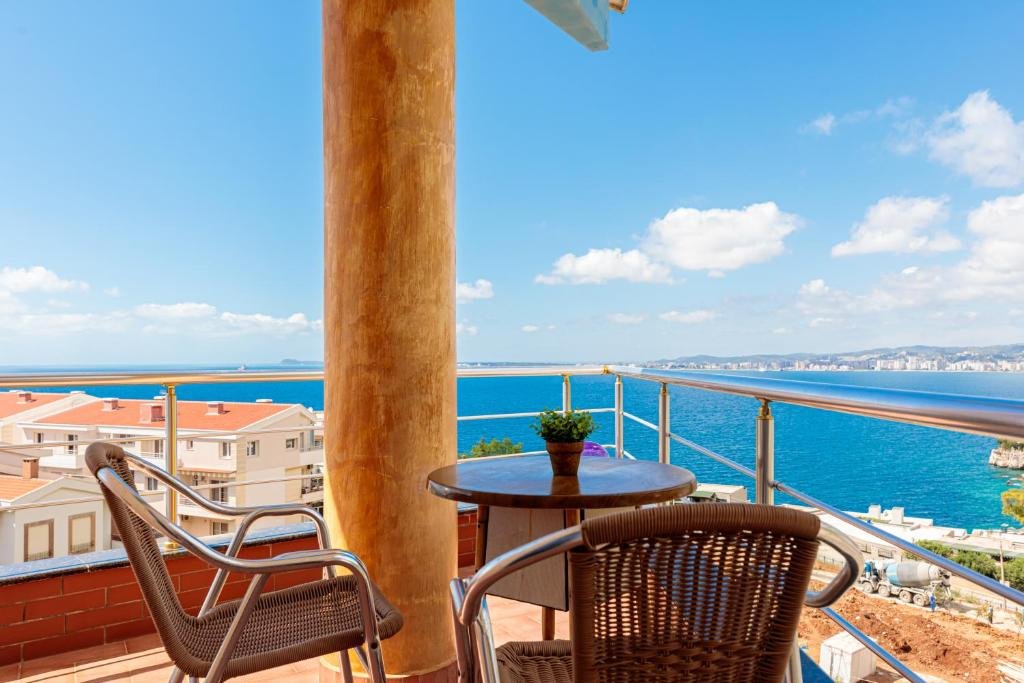 Aliko Hotel