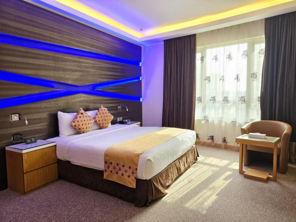 Al Safir Hotel Tower