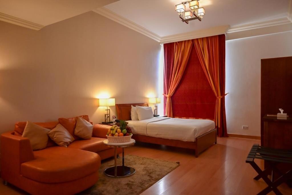 Al Safir Hotel Tower