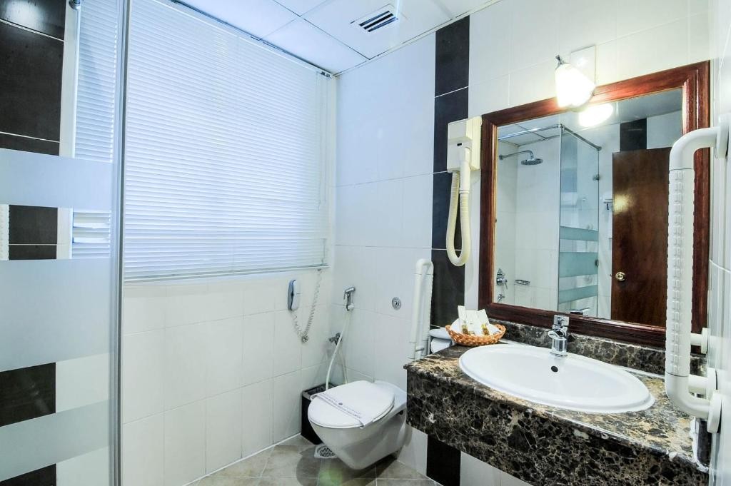 Ramee California Hotel