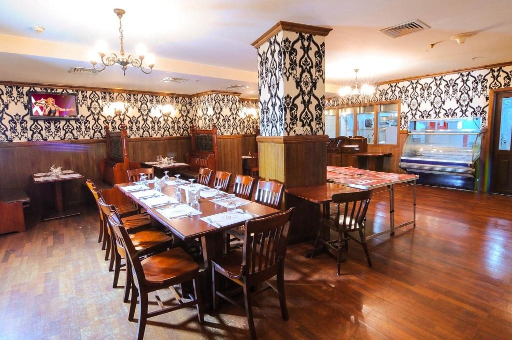 Ramee California Hotel