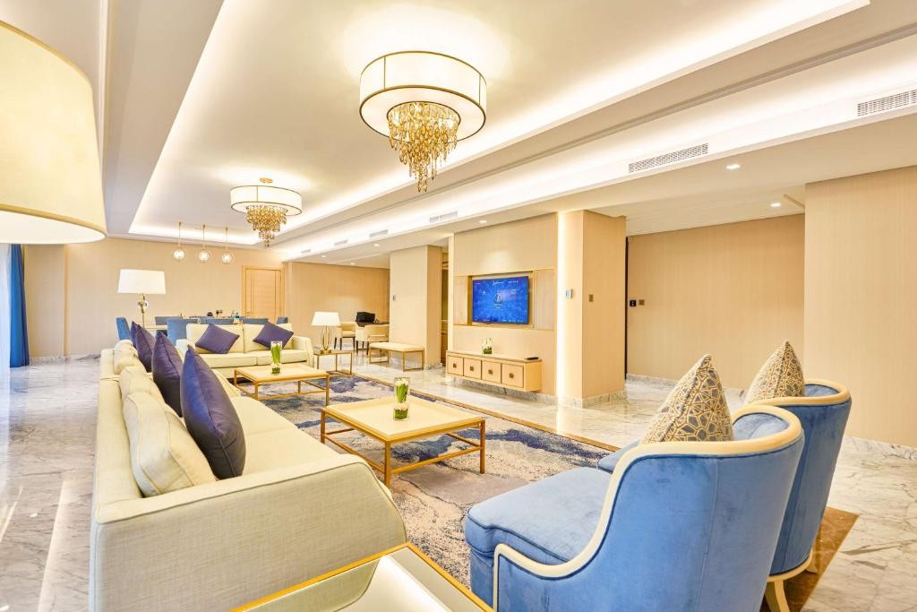 The Diplomat Radisson Blu