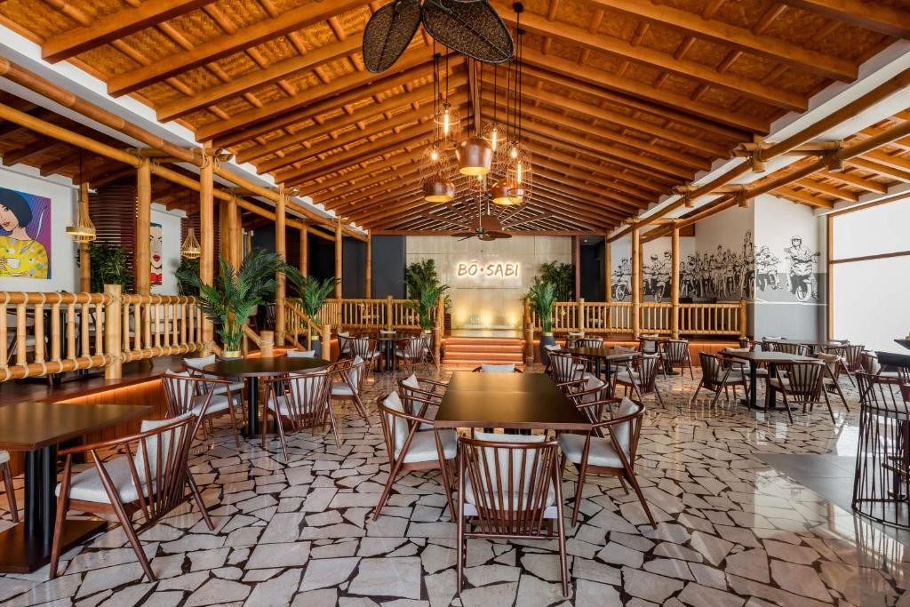 The Diplomat Radisson Blu