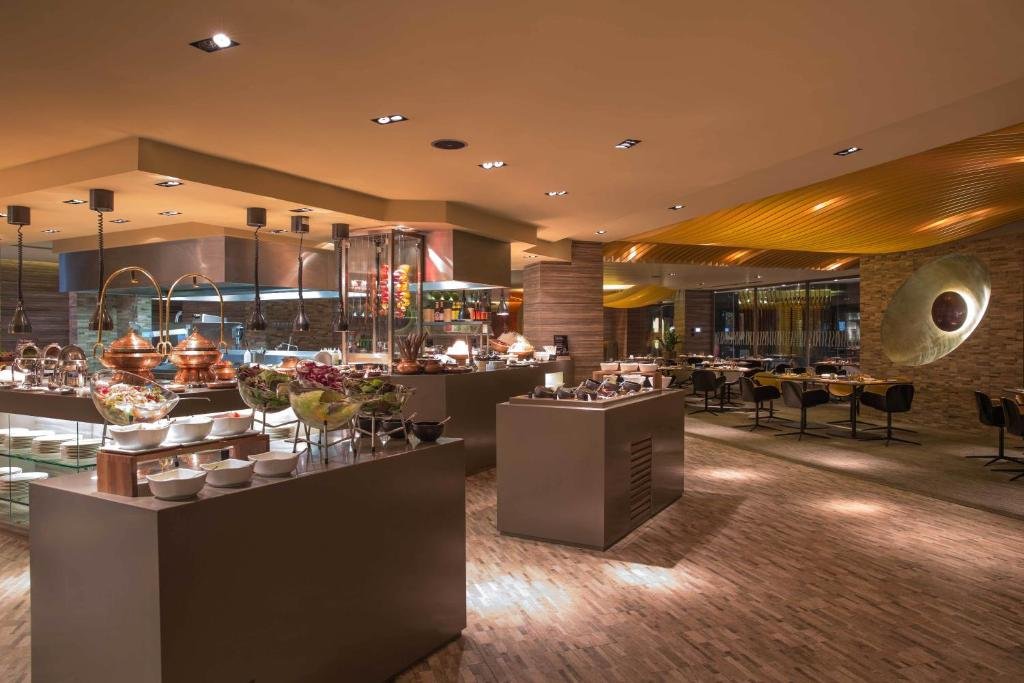 The Art Hotel & Resort