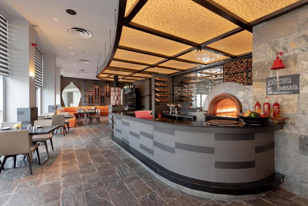 The Art Hotel & Resort