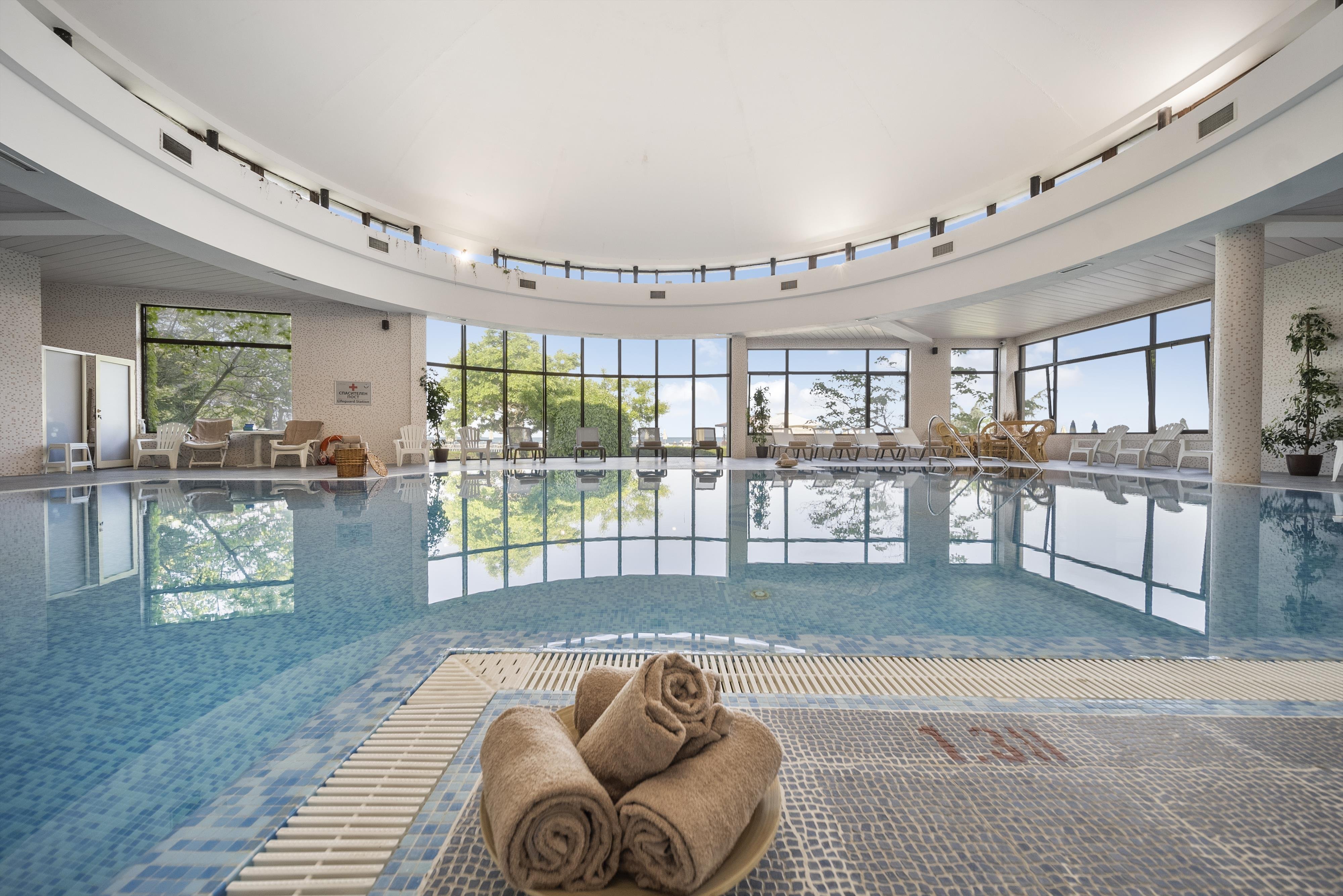 HVD Riviera Beach Hotel 20