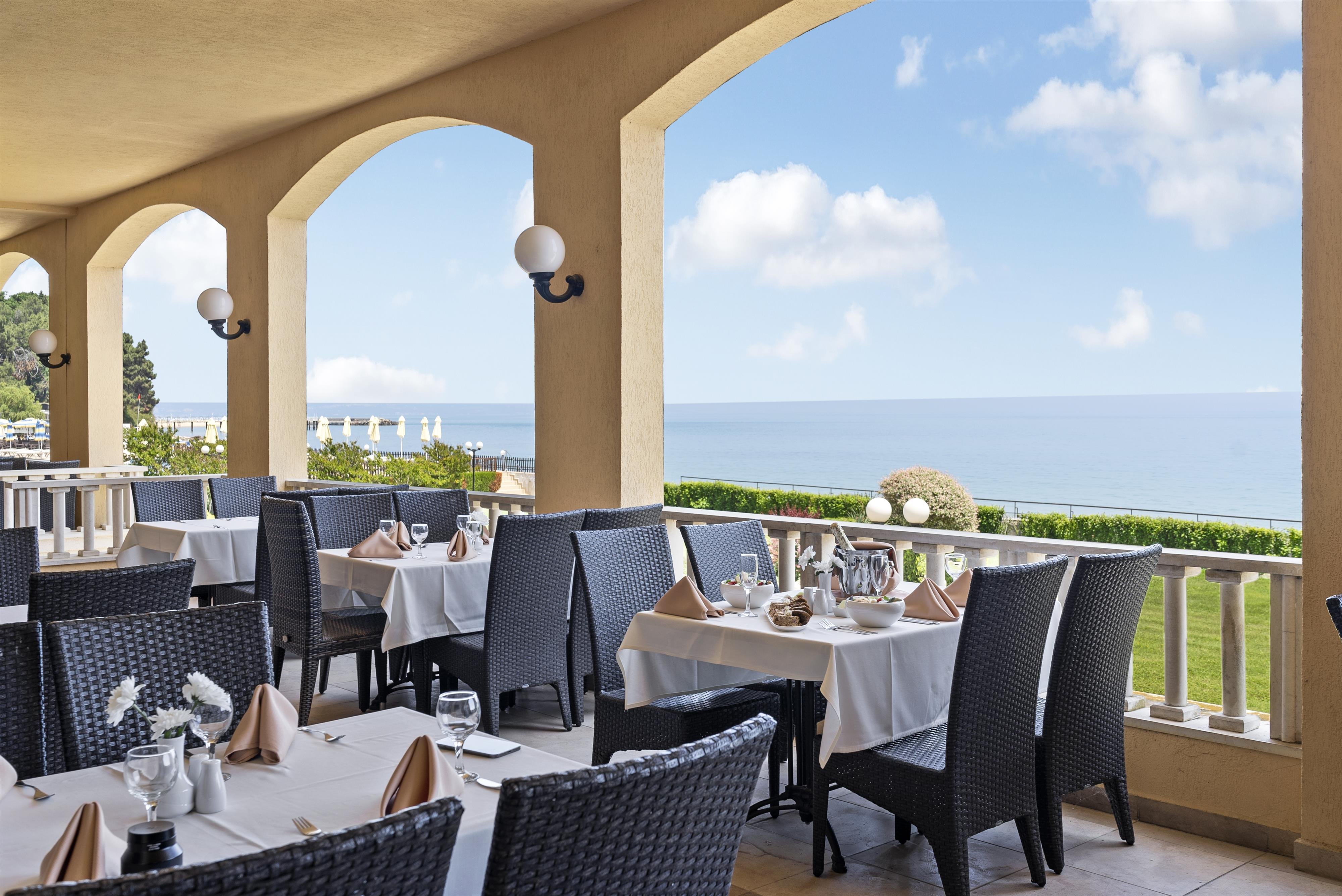 HVD Riviera Beach Hotel 15