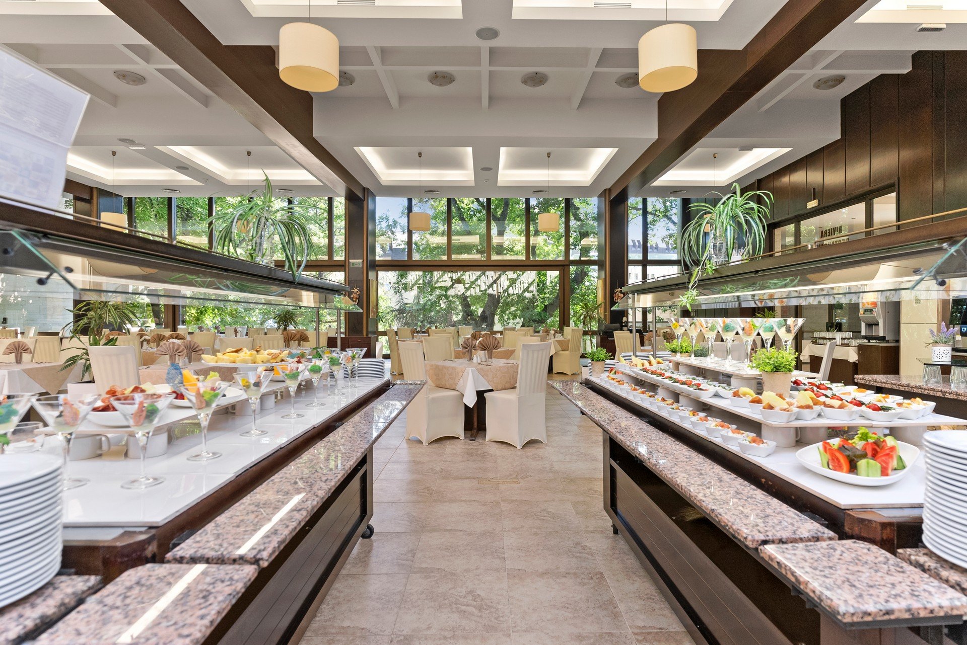 HVD Riviera Beach Hotel 13