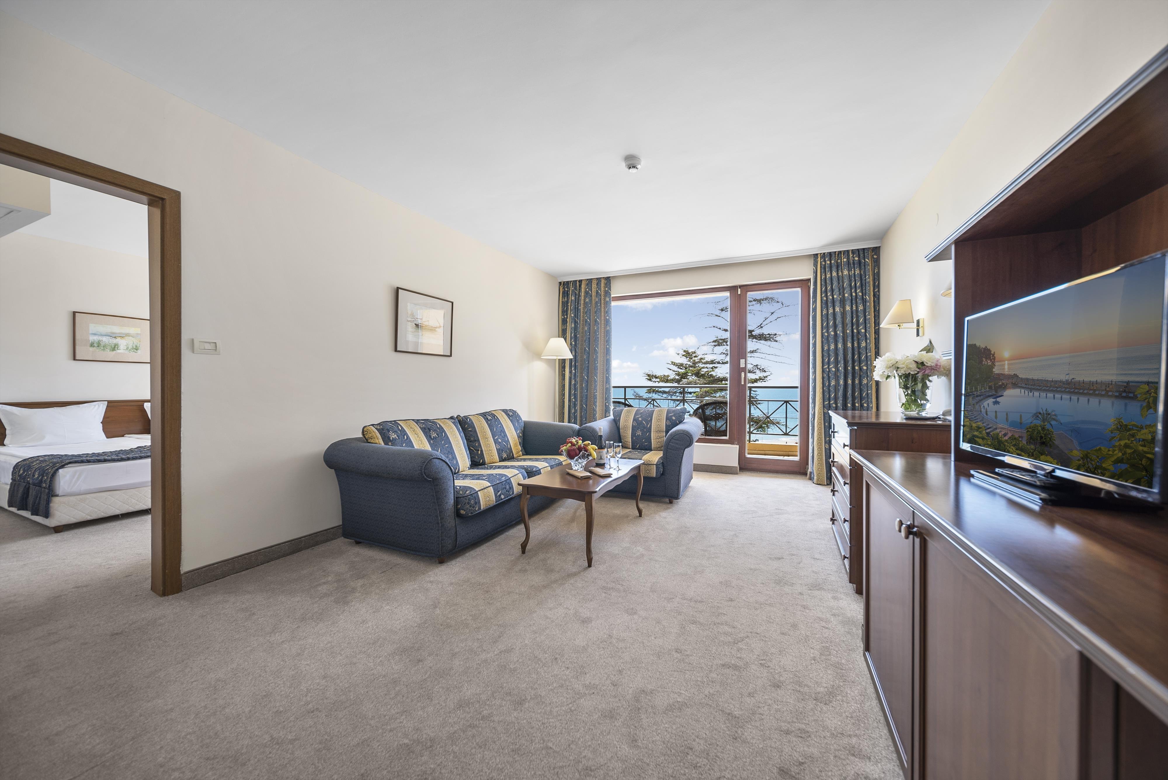 HVD Riviera Beach Hotel 10