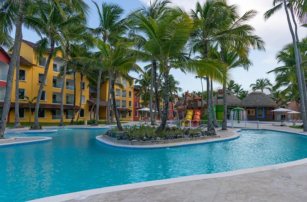 Tropical Deluxe Princess Beach Resort & Spa 2