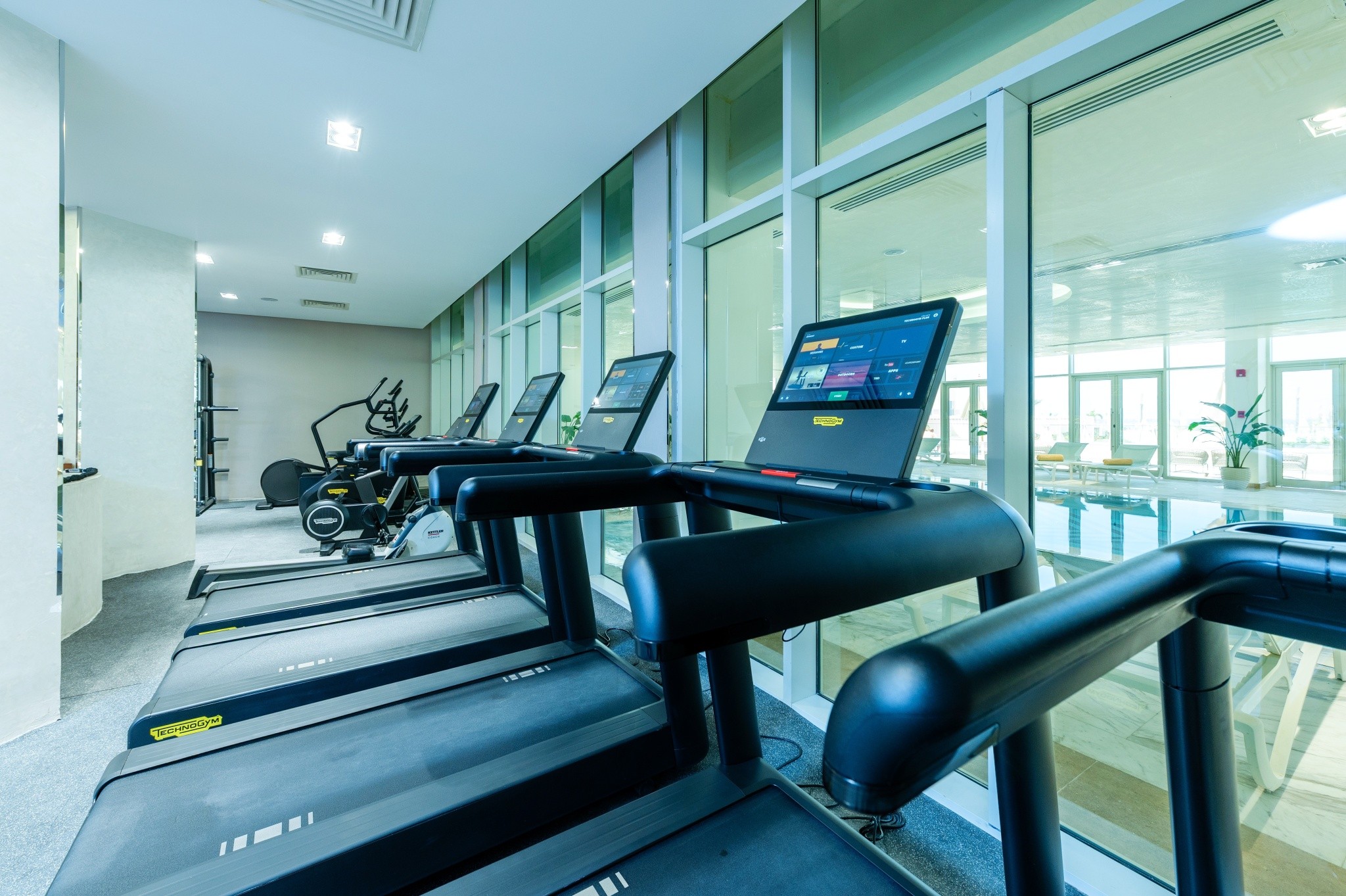 Cleopatra Sidi Heneish 28