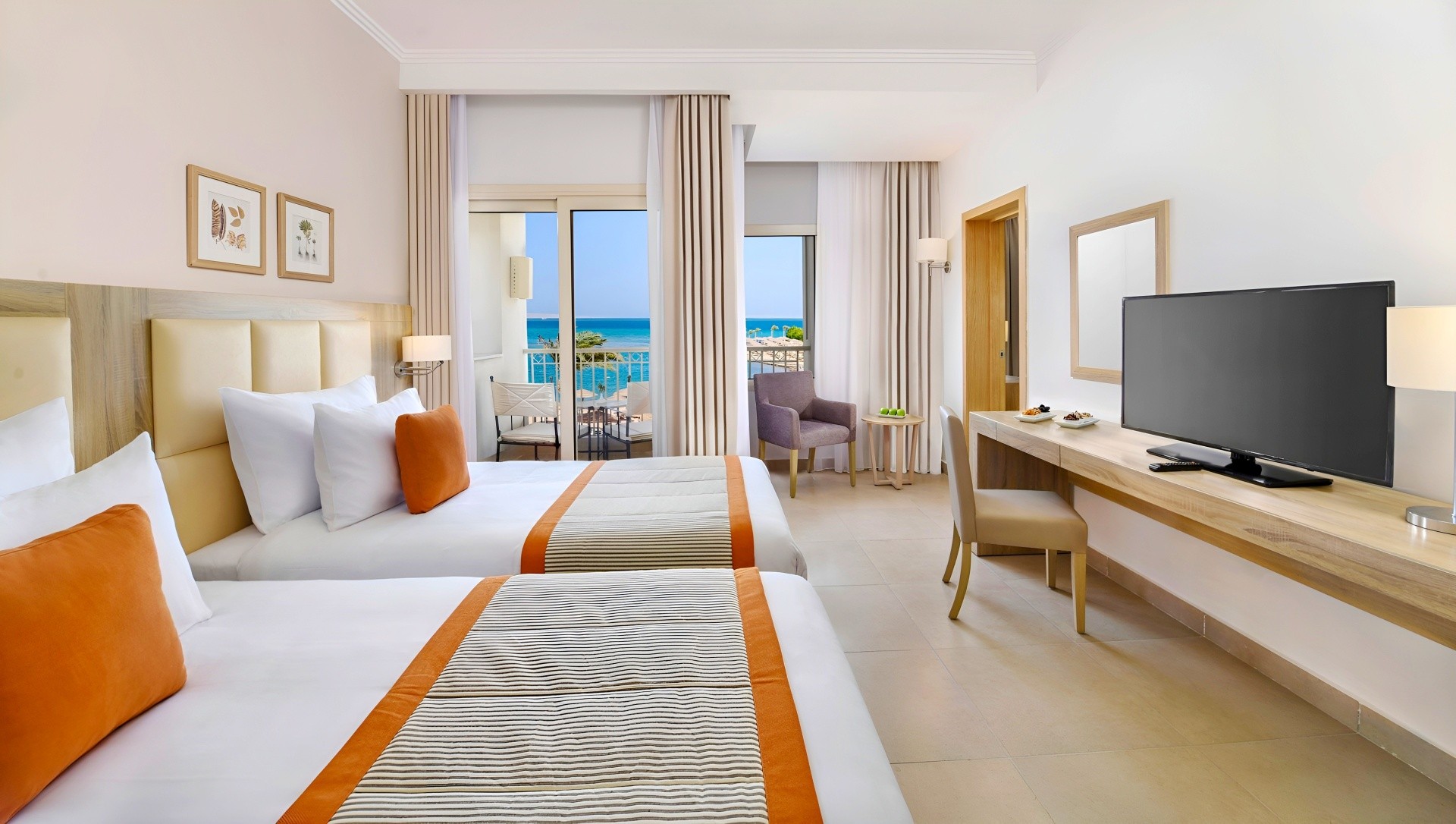 Jaz Elite Casa Del Mar Beach 10