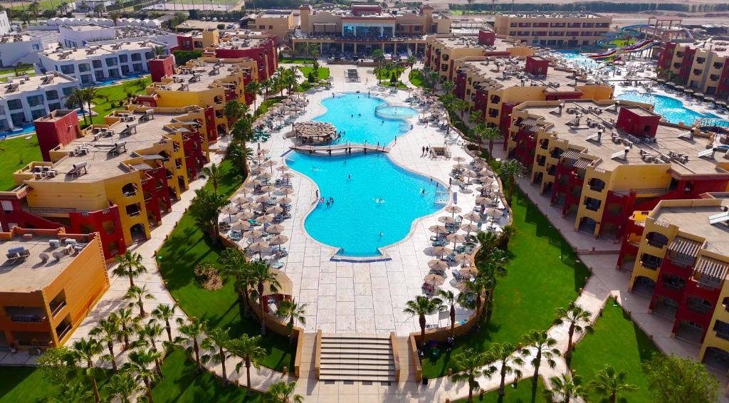 Casa Mare Resort (Ex. Royal Tulip Beach Resort)