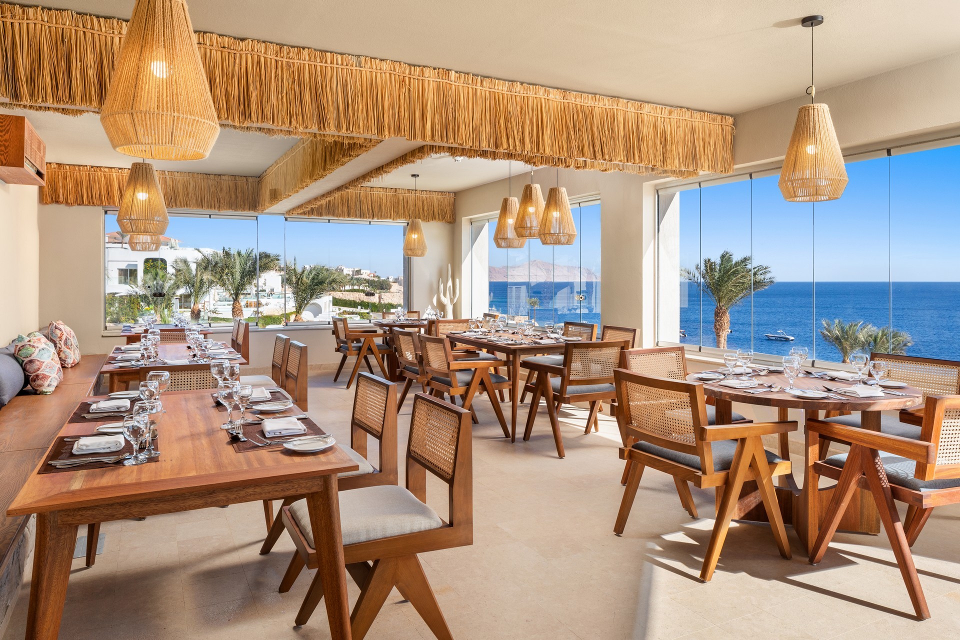 DoubleTree by Hilton Sharks Bay 13