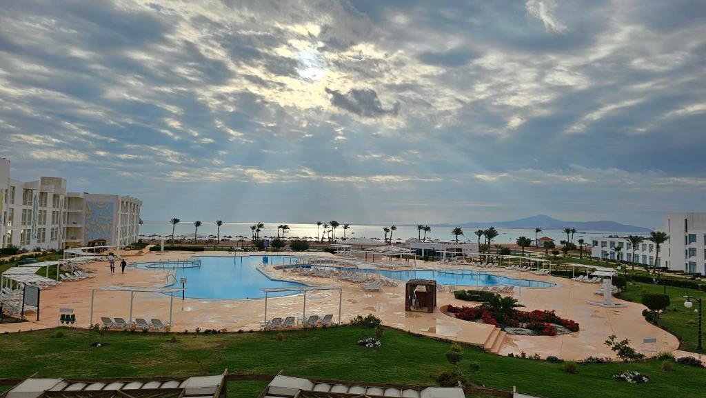 Amarina Star Resort & Aqua Park