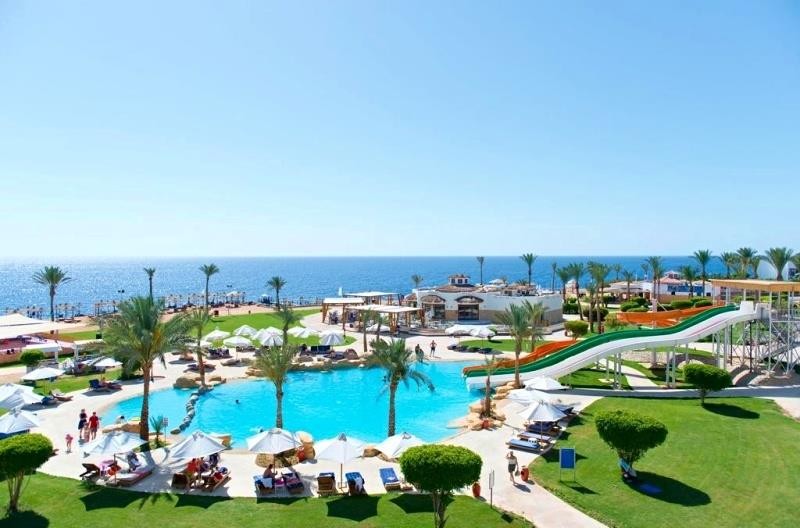 Amphoras Hotel