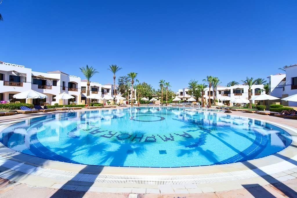 Amphoras Hotel
