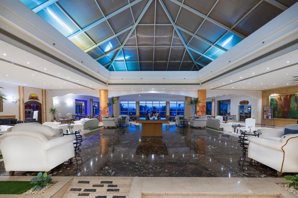 Amwaj Oyoun Resort