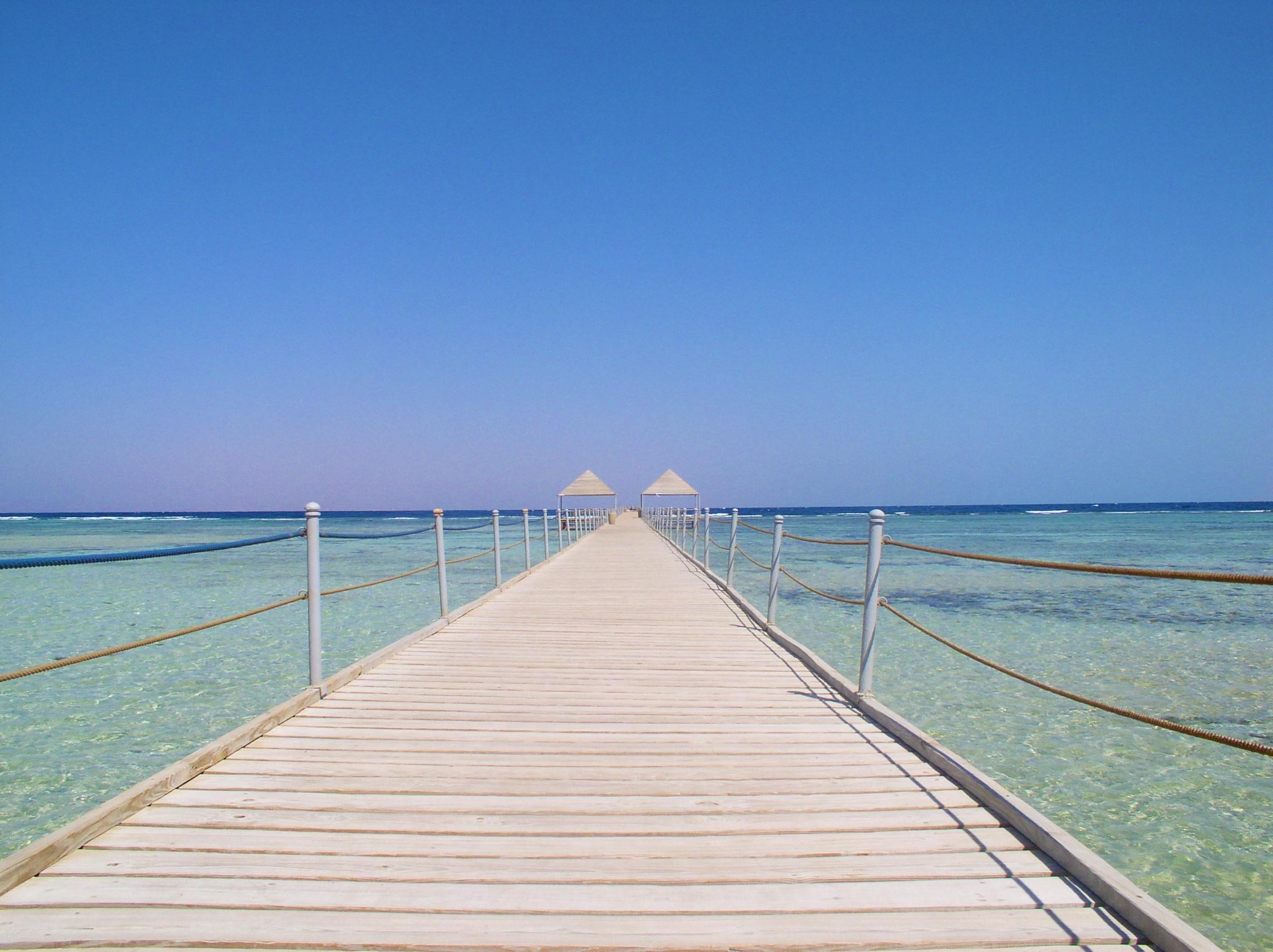 Amwaj Oyoun Resort & Casino