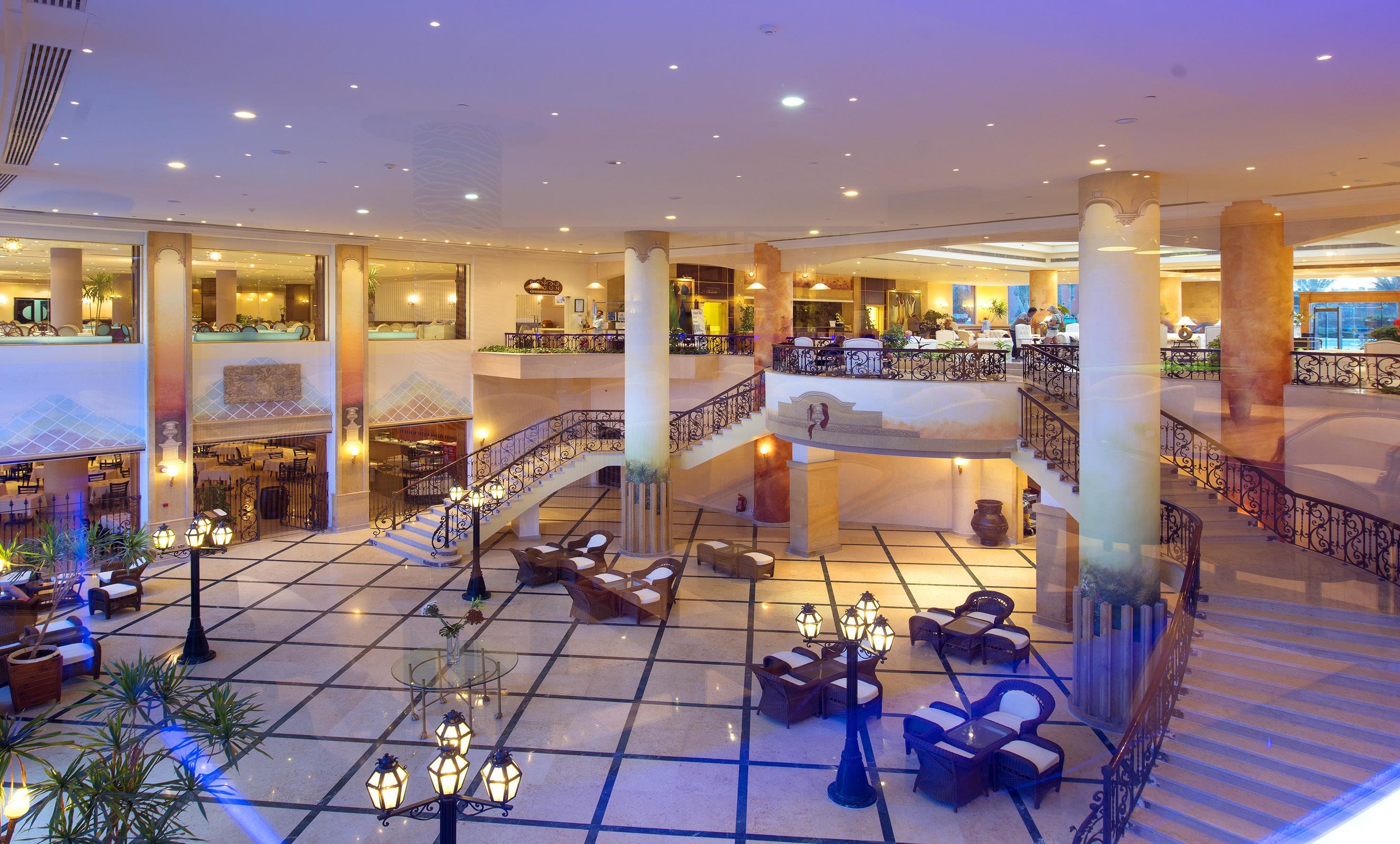 Amwaj Oyoun Resort & Casino