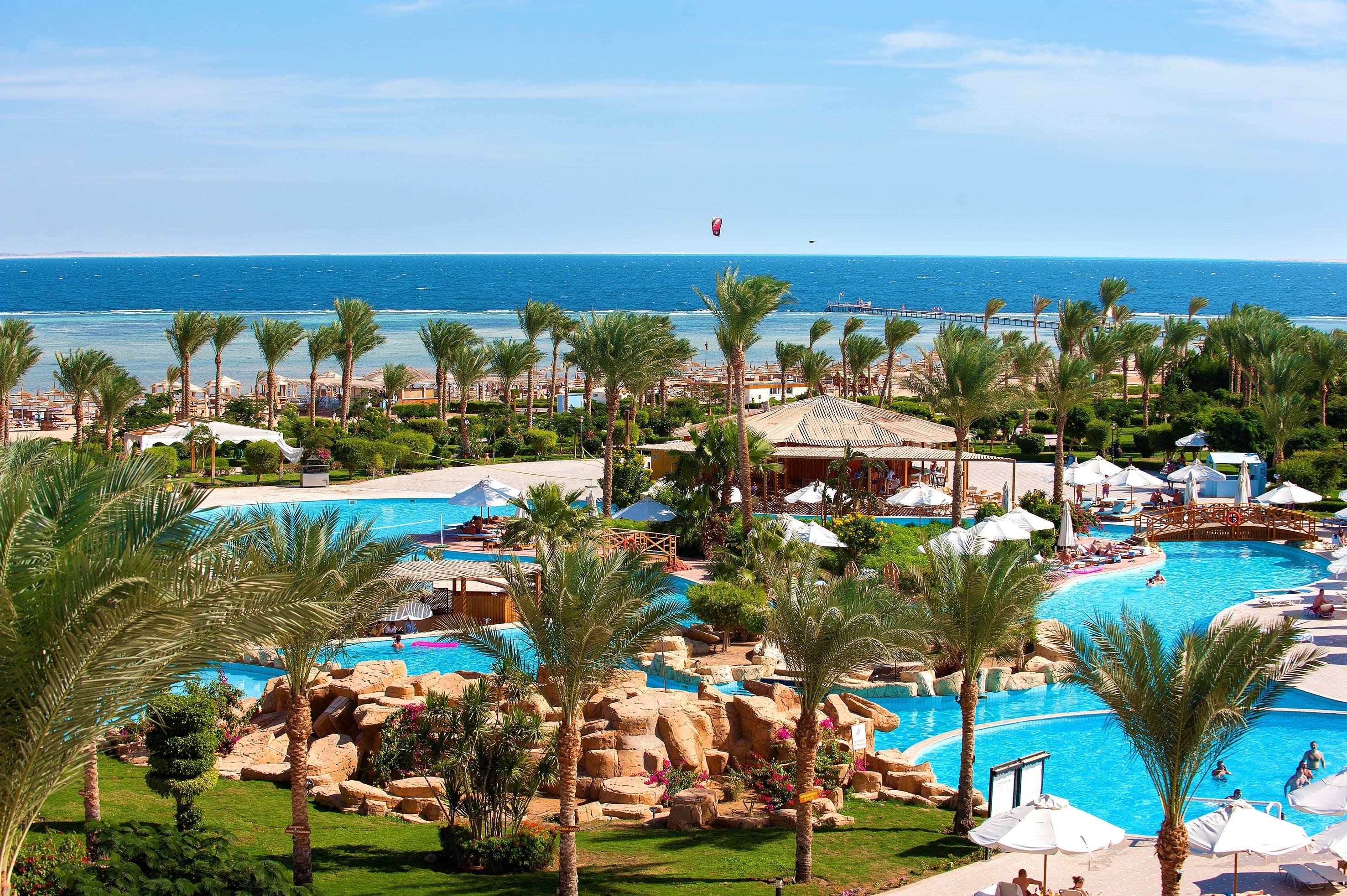 Amwaj Oyoun Resort & Casino