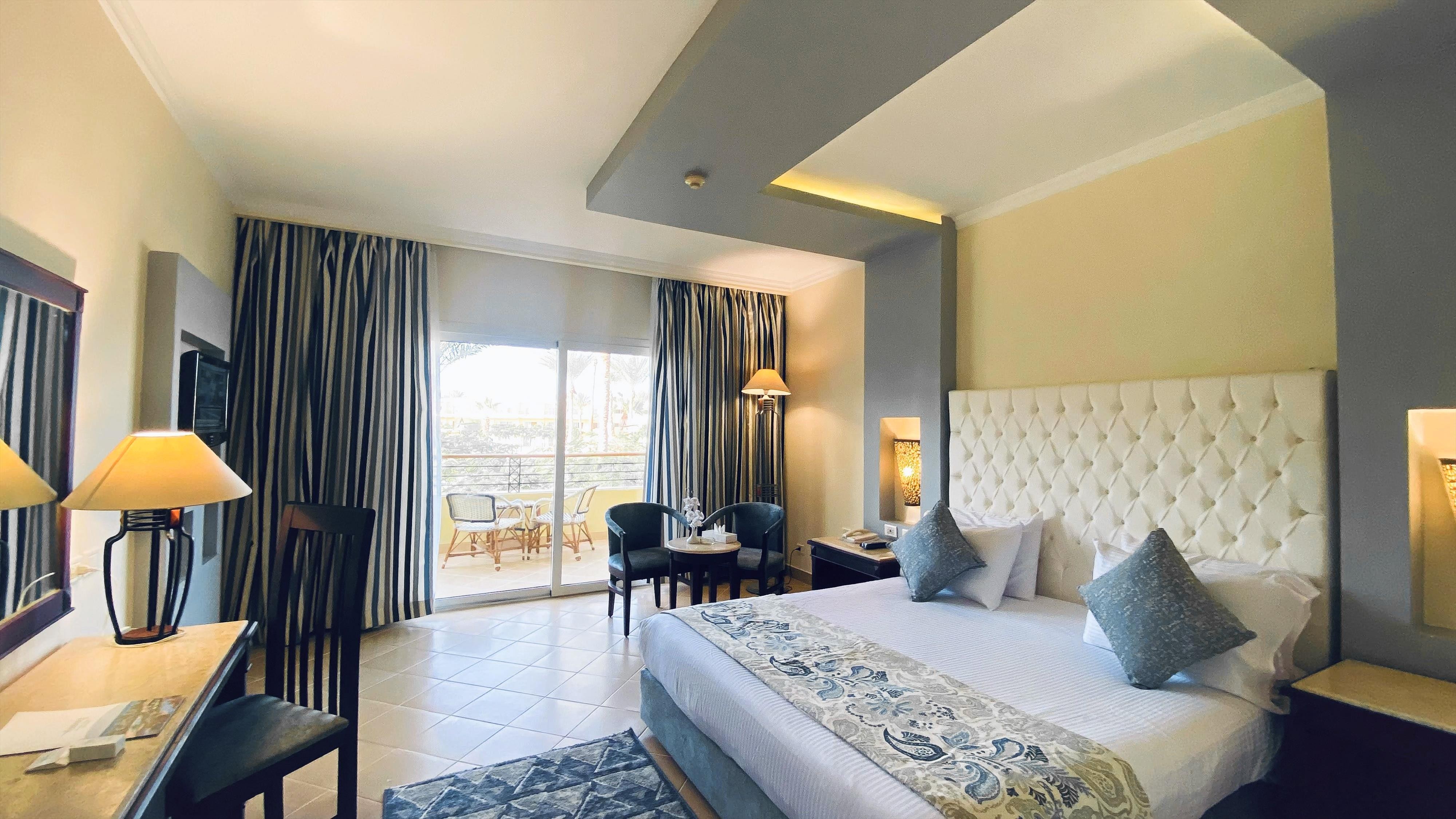 Amwaj Oyoun Resort & Casino