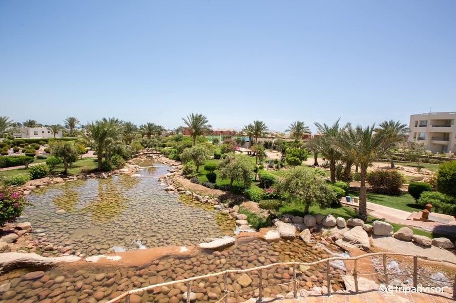 Aurora Oriental Resort