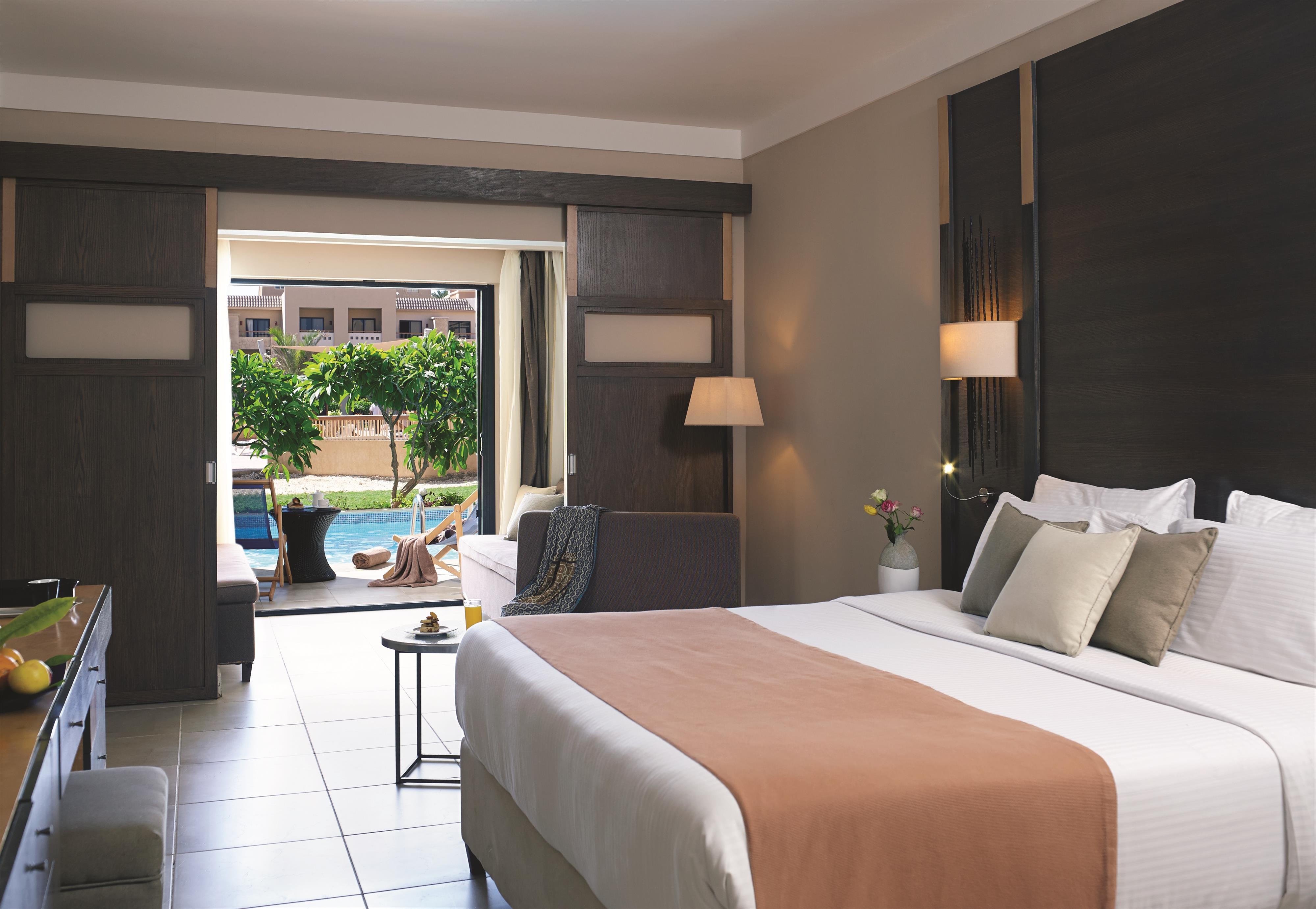 Coral Sea Aqua Club Resort