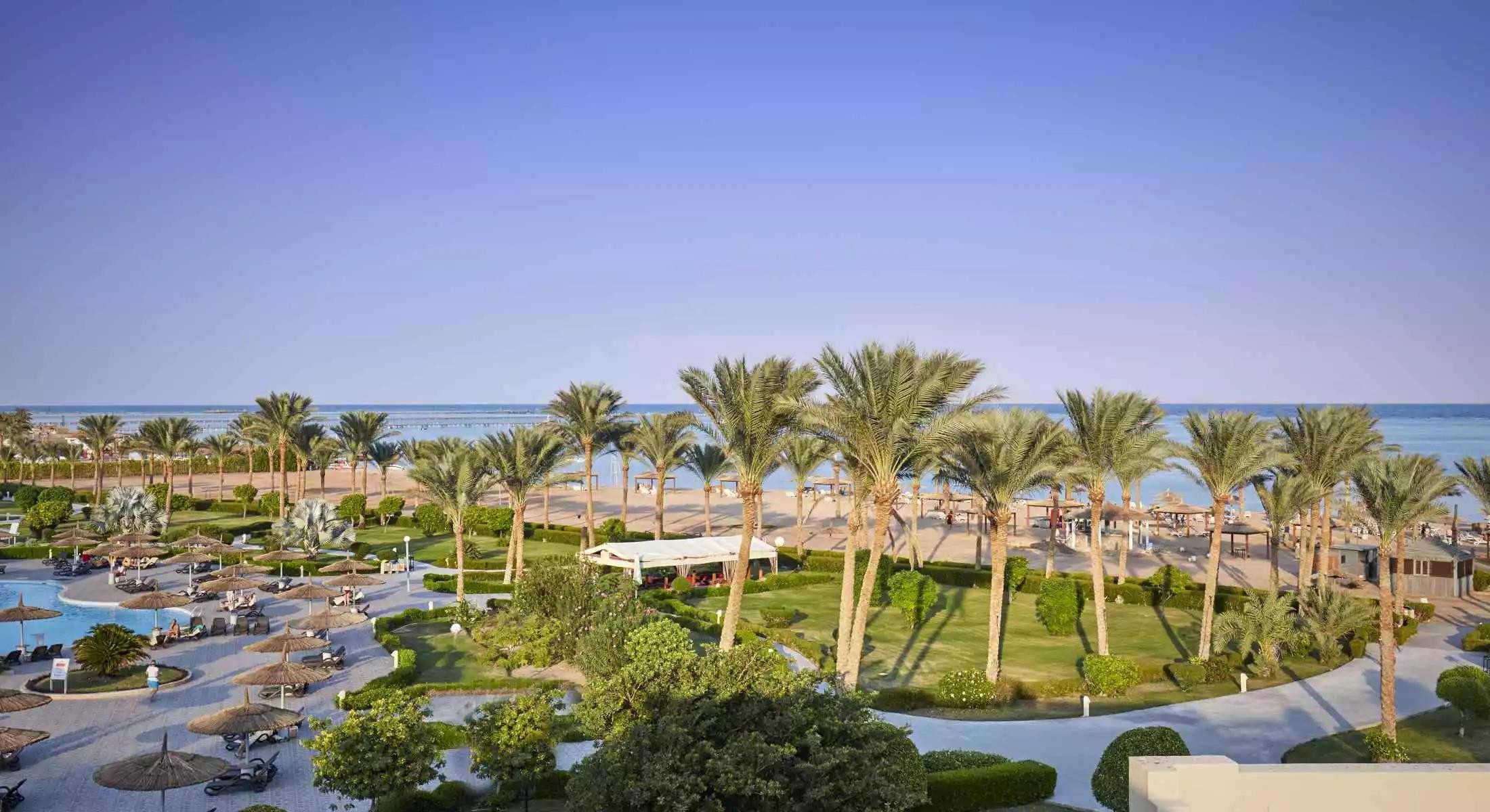 Coral Sea Water World Resort