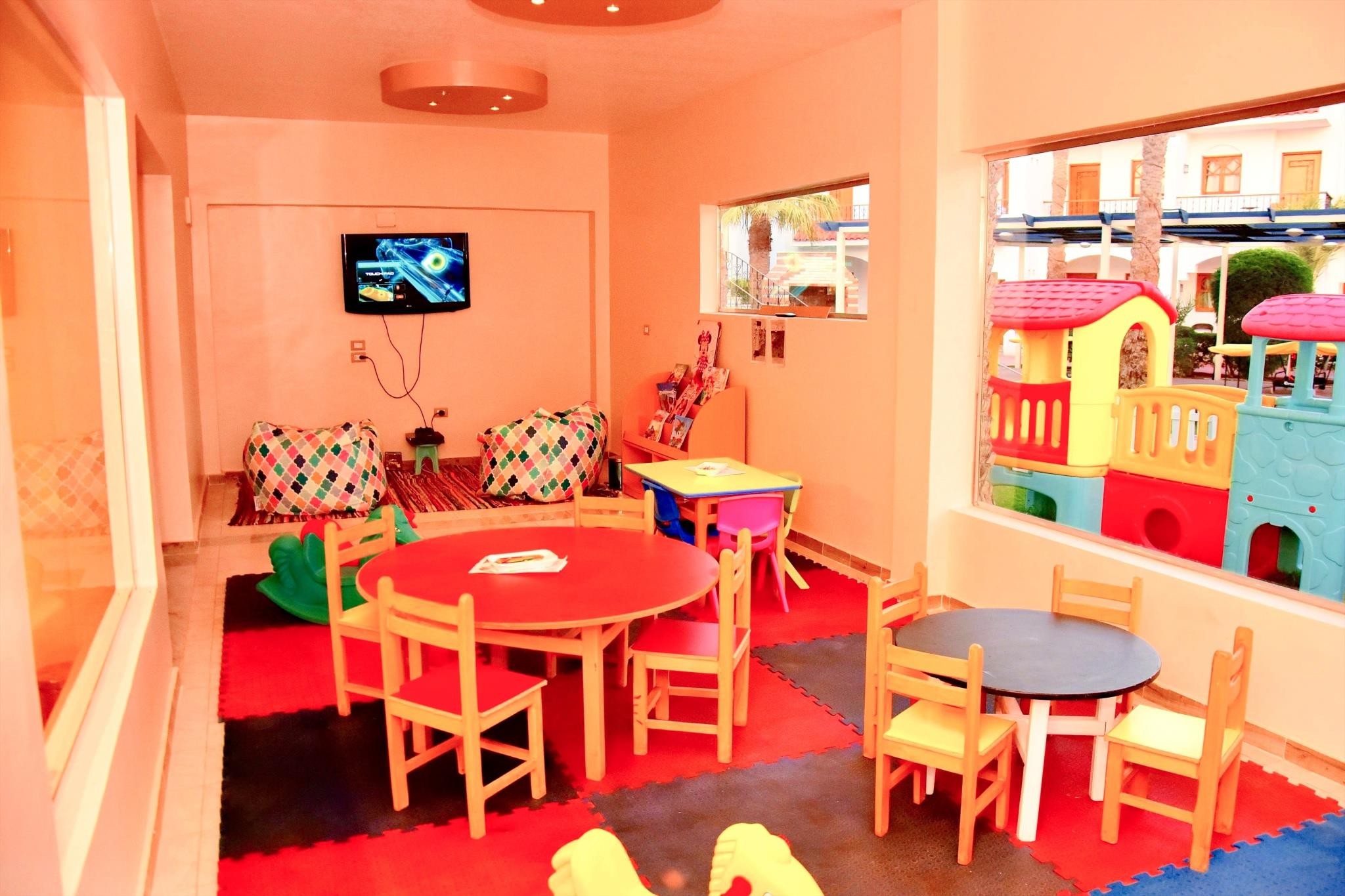 Dive Inn Resort