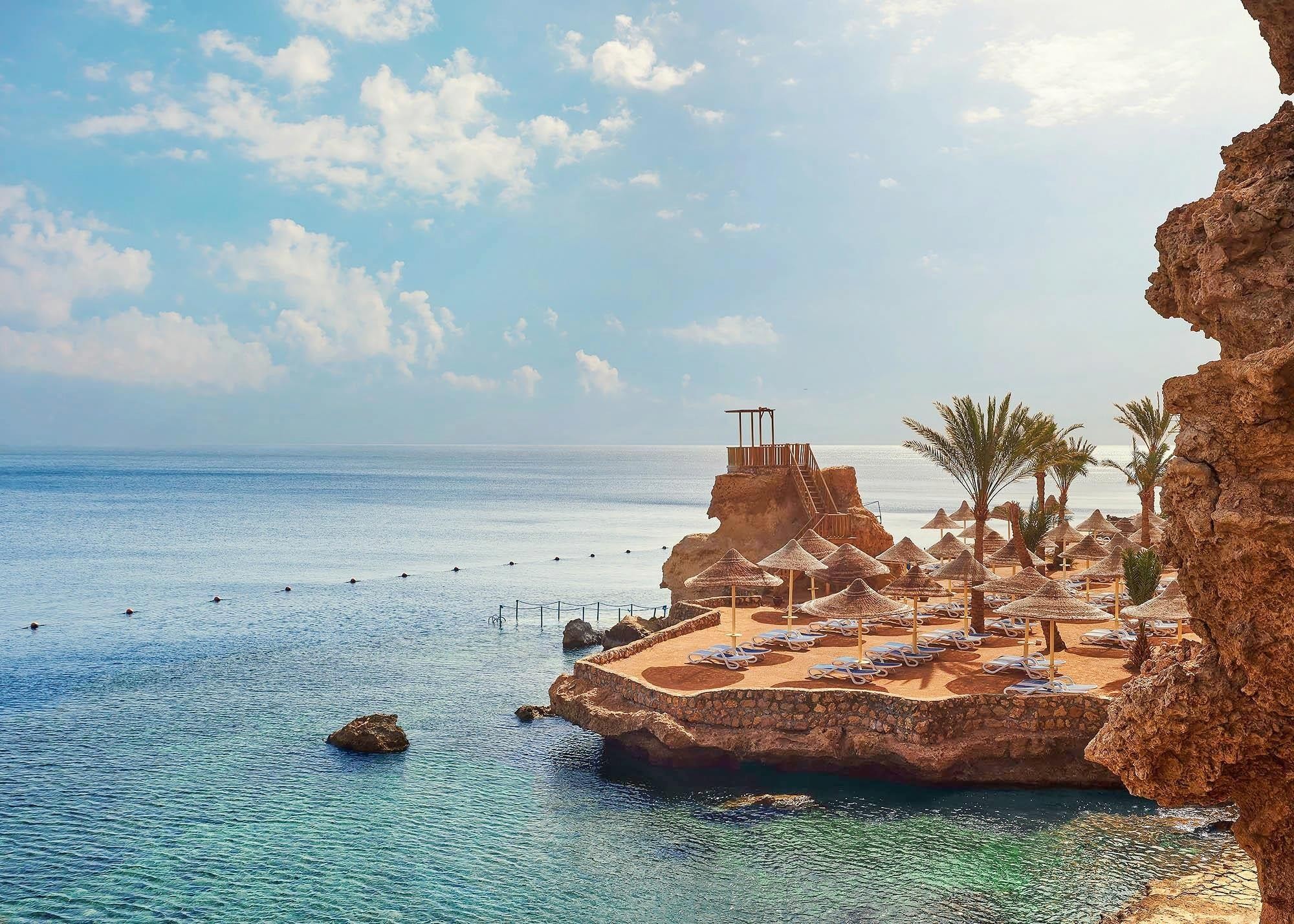 Dreams Beach Resort