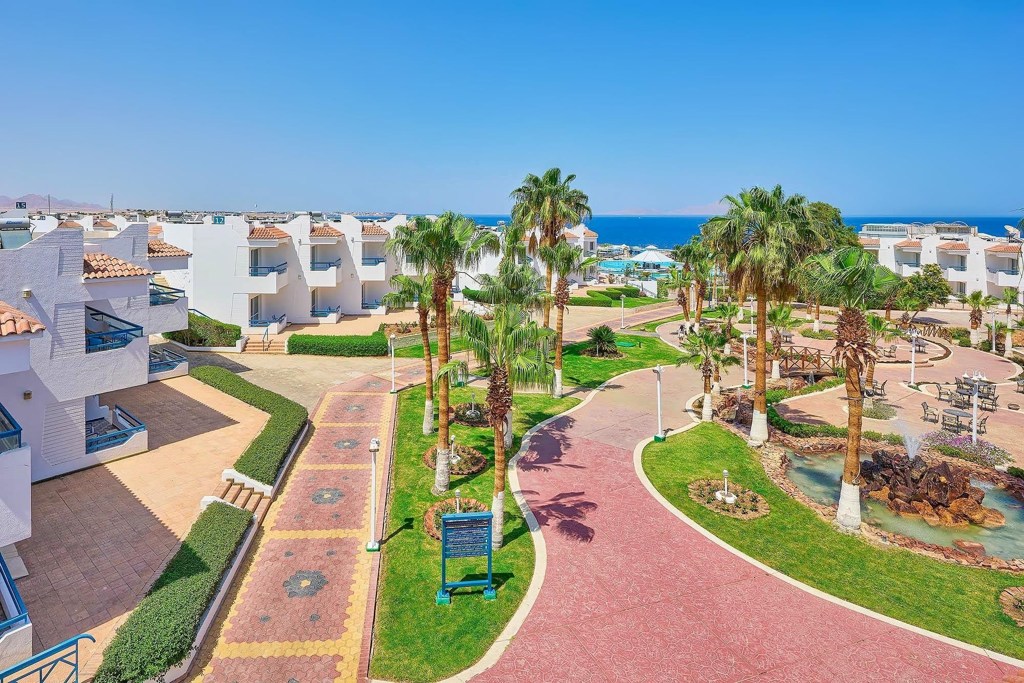 Dreams Beach Resort 19