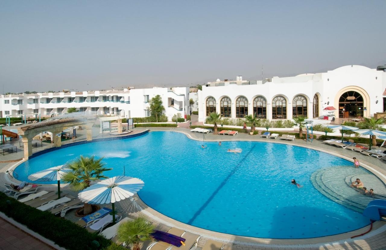 Dreams Vacation Resort