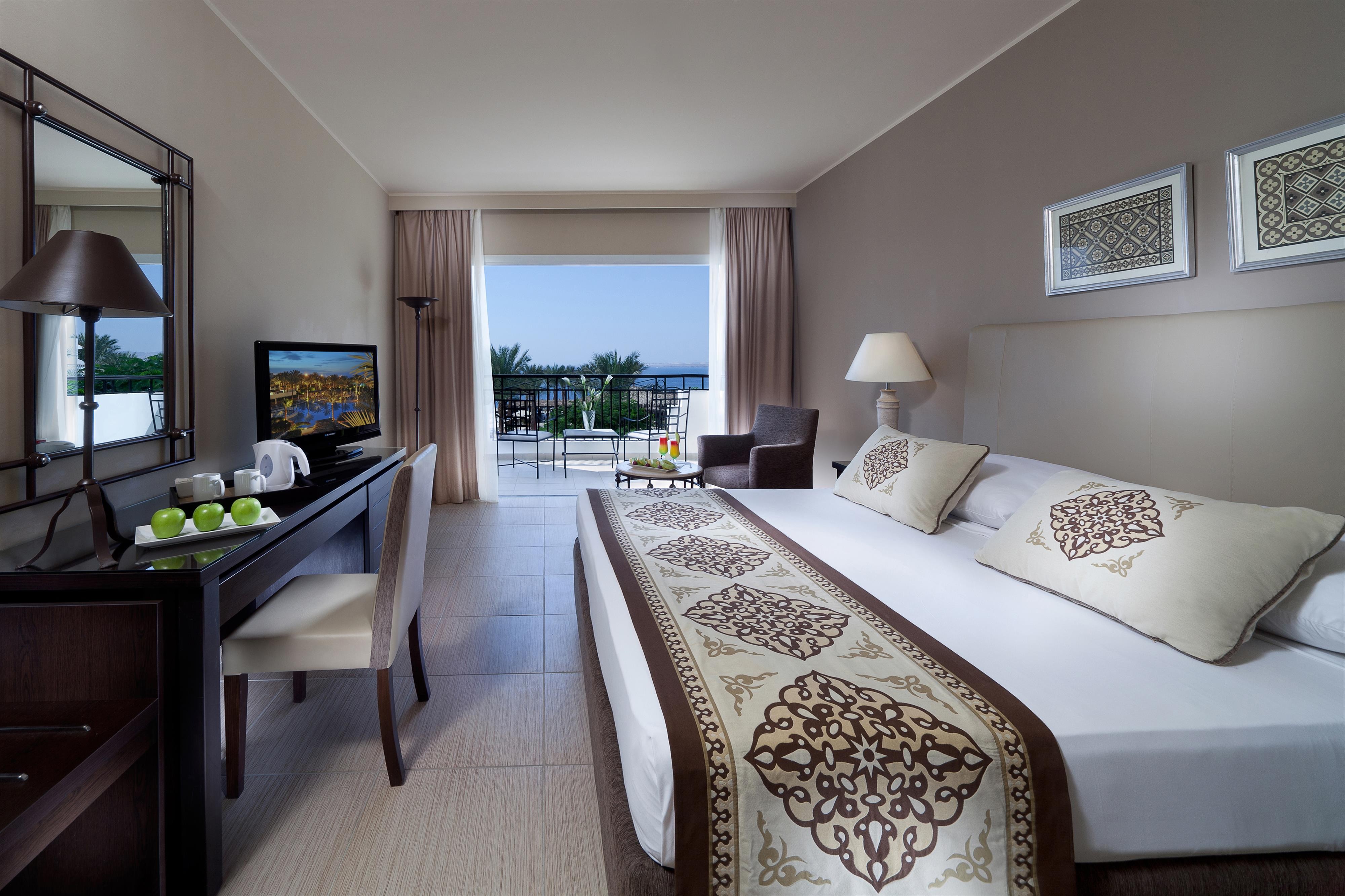 Jaz Fanara Resort & Residence 8