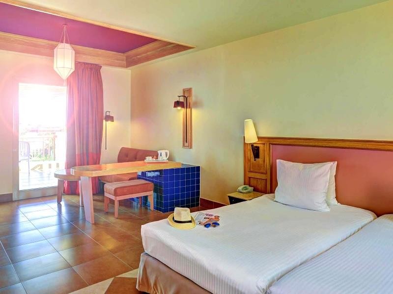 NOVOTEL BEACH