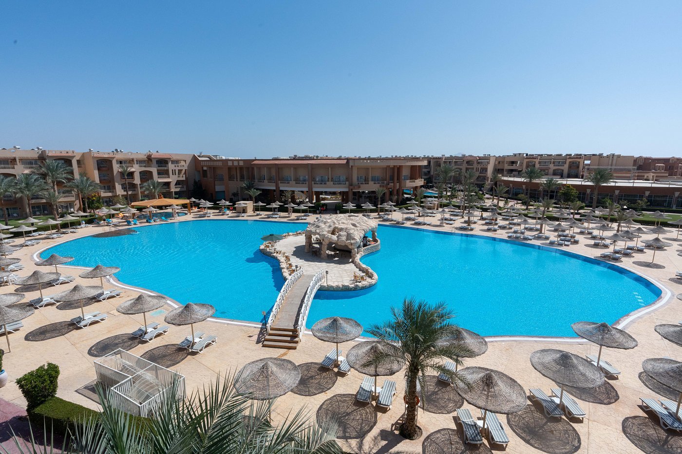 Parrotel Lagoon Waterpark