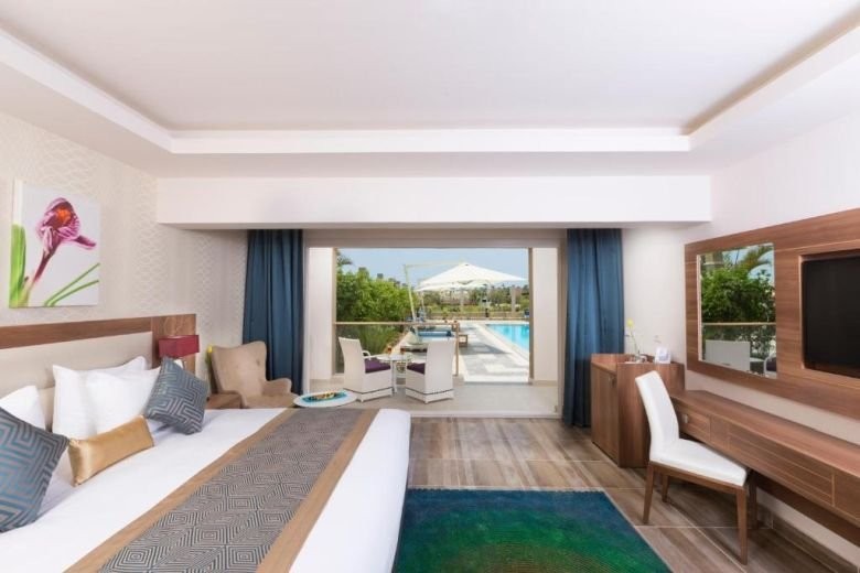Pickalbatros Aqua Blue Resort