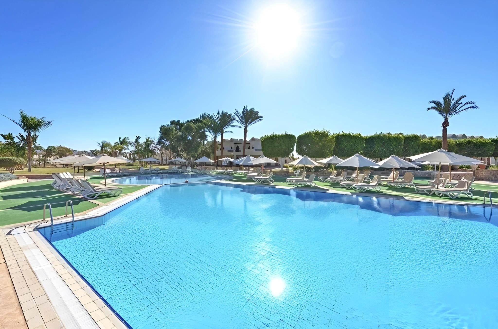Reef Oasis Beach Resort