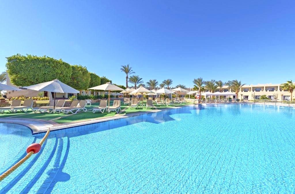 Reef Oasis Beach Resort