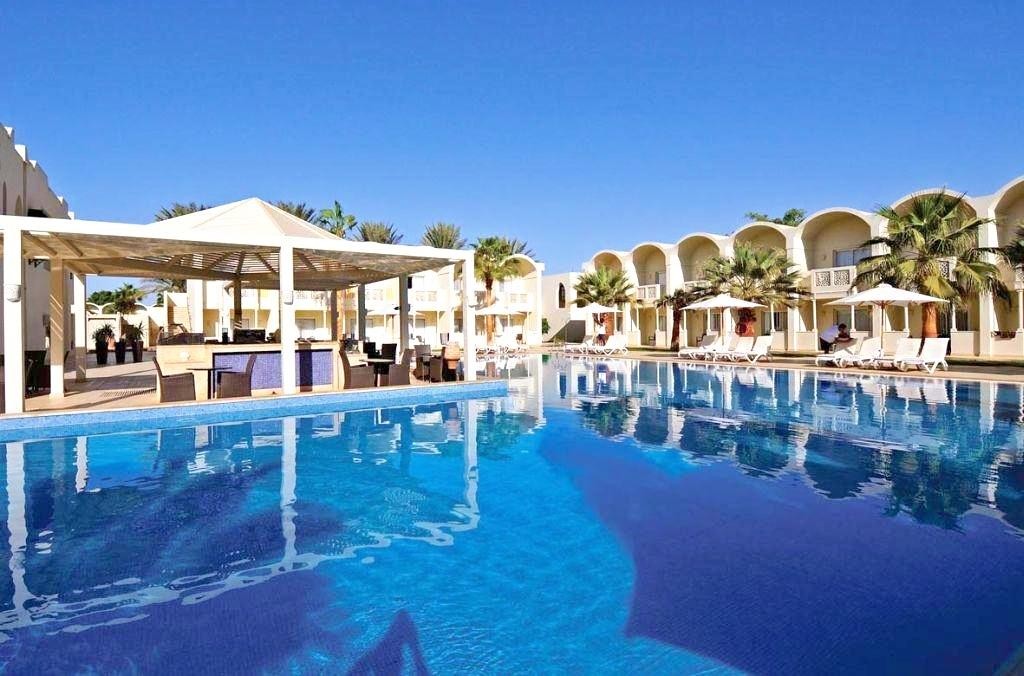 Reef Oasis Beach Resort