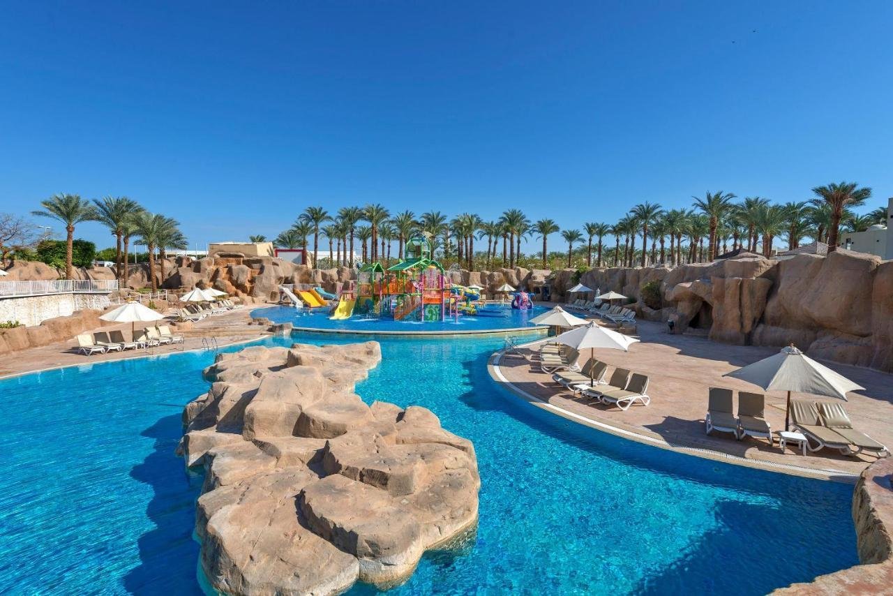 Reef Oasis Beach Resort
