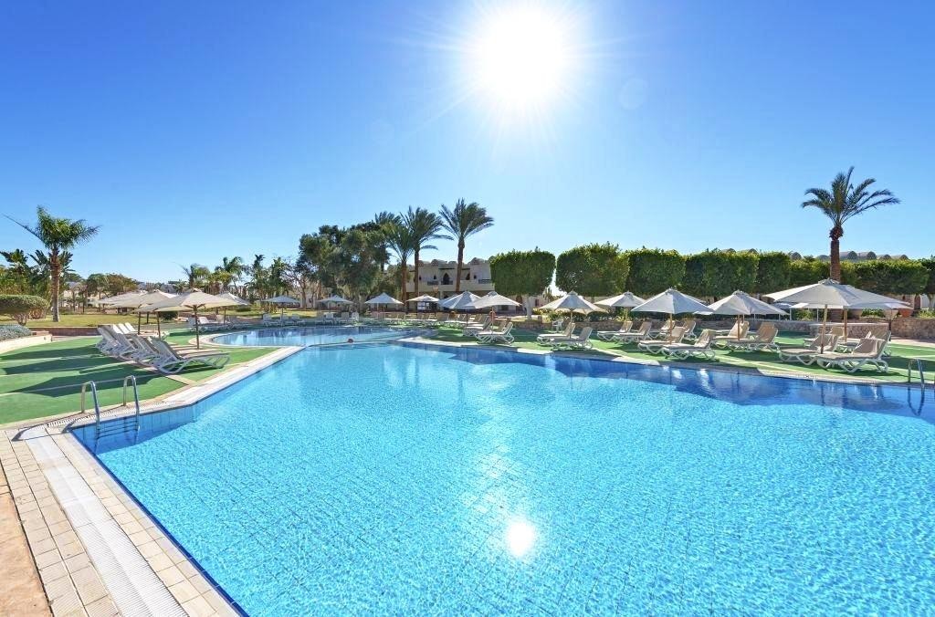 Reef Oasis Beach Resort