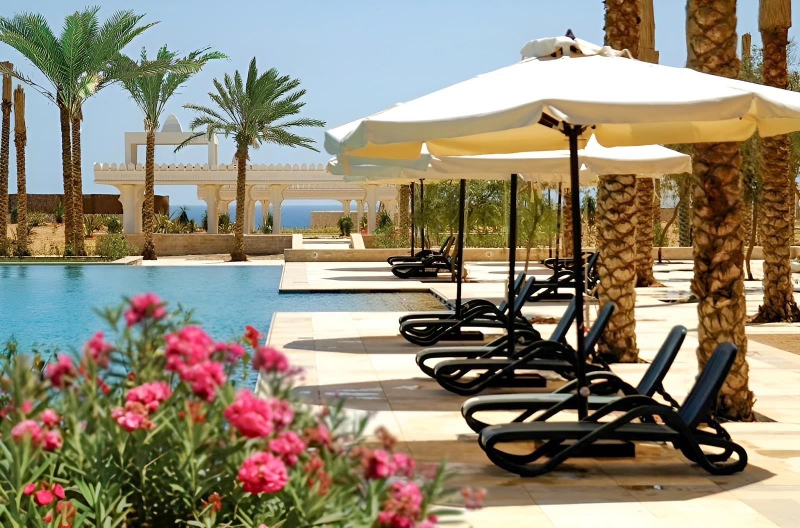 Reef Oasis Blue Bay Resort