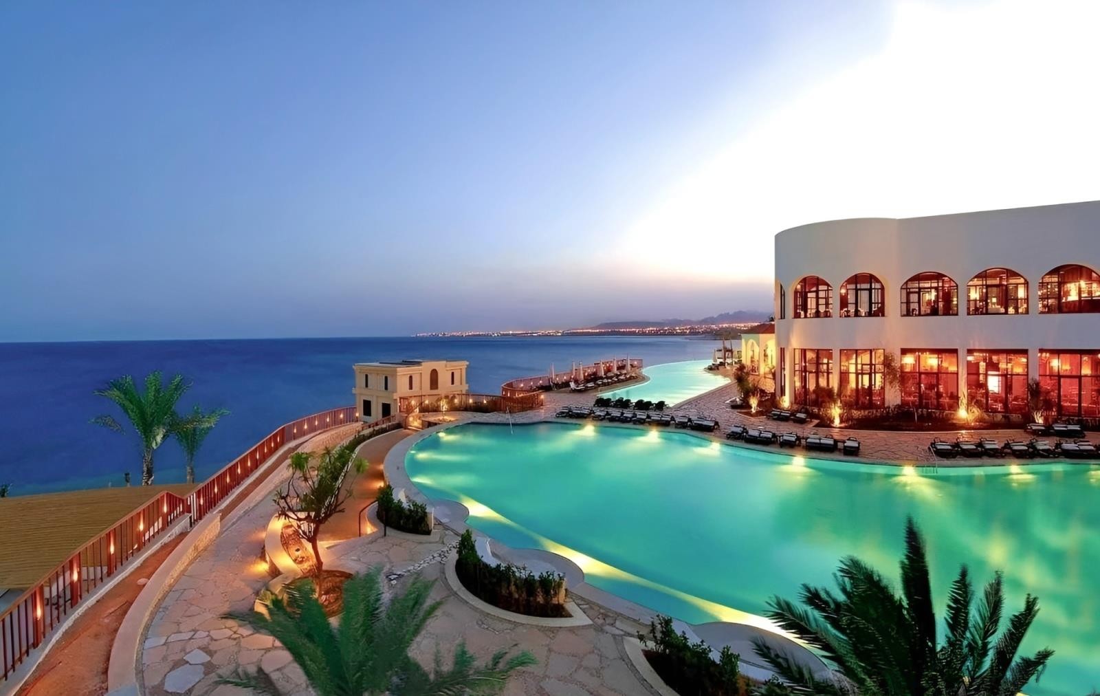 Reef Oasis Blue Bay Resort