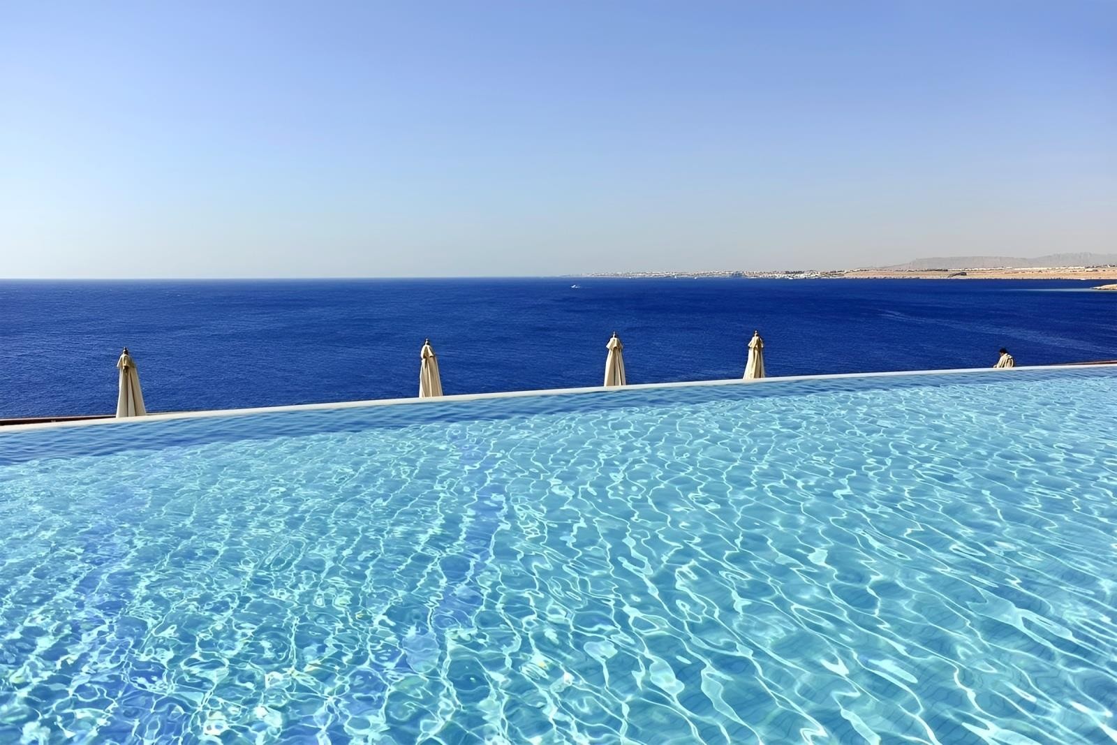 Reef Oasis Blue Bay Resort