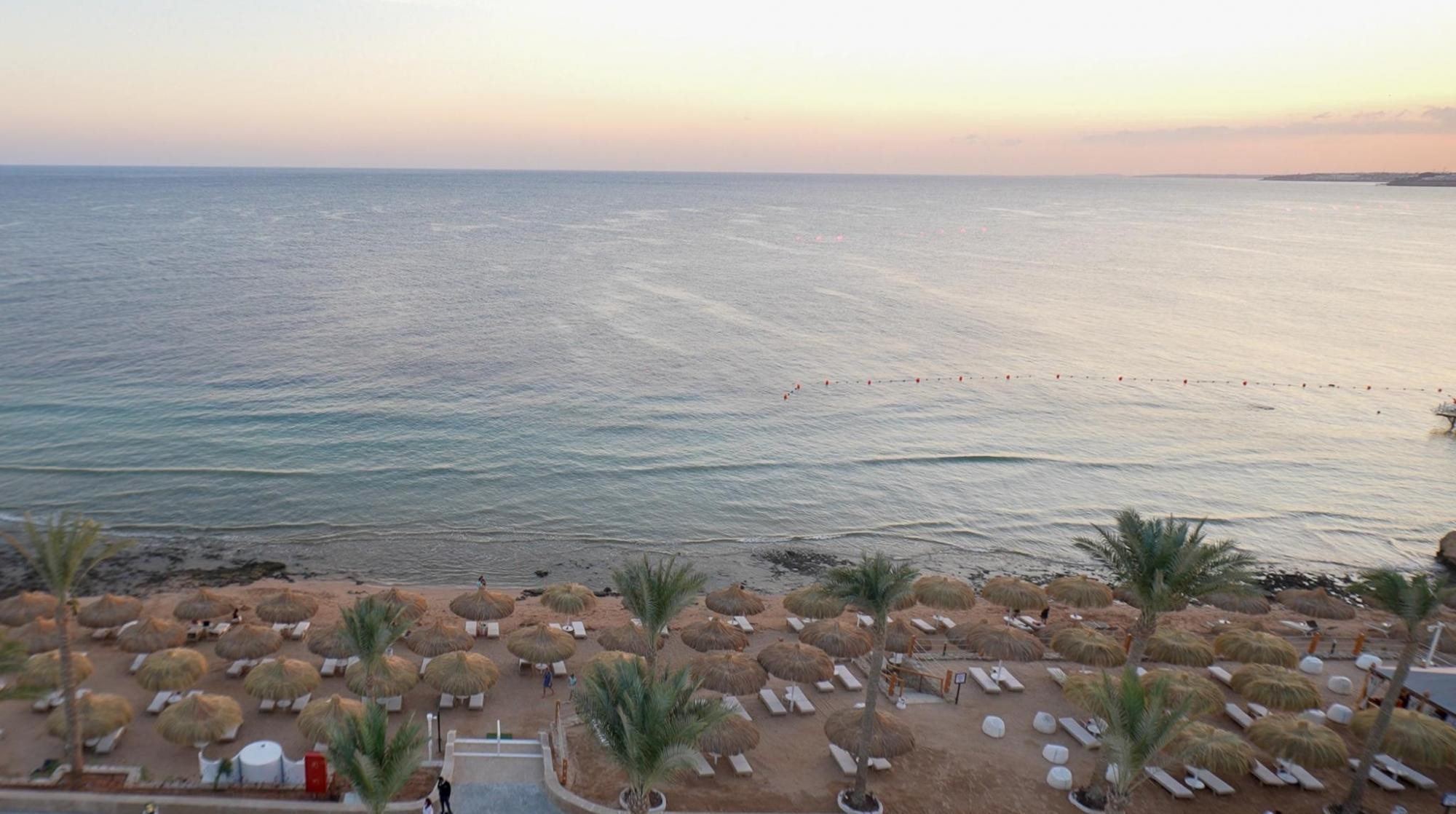 Sunrise Remal Beach Resort