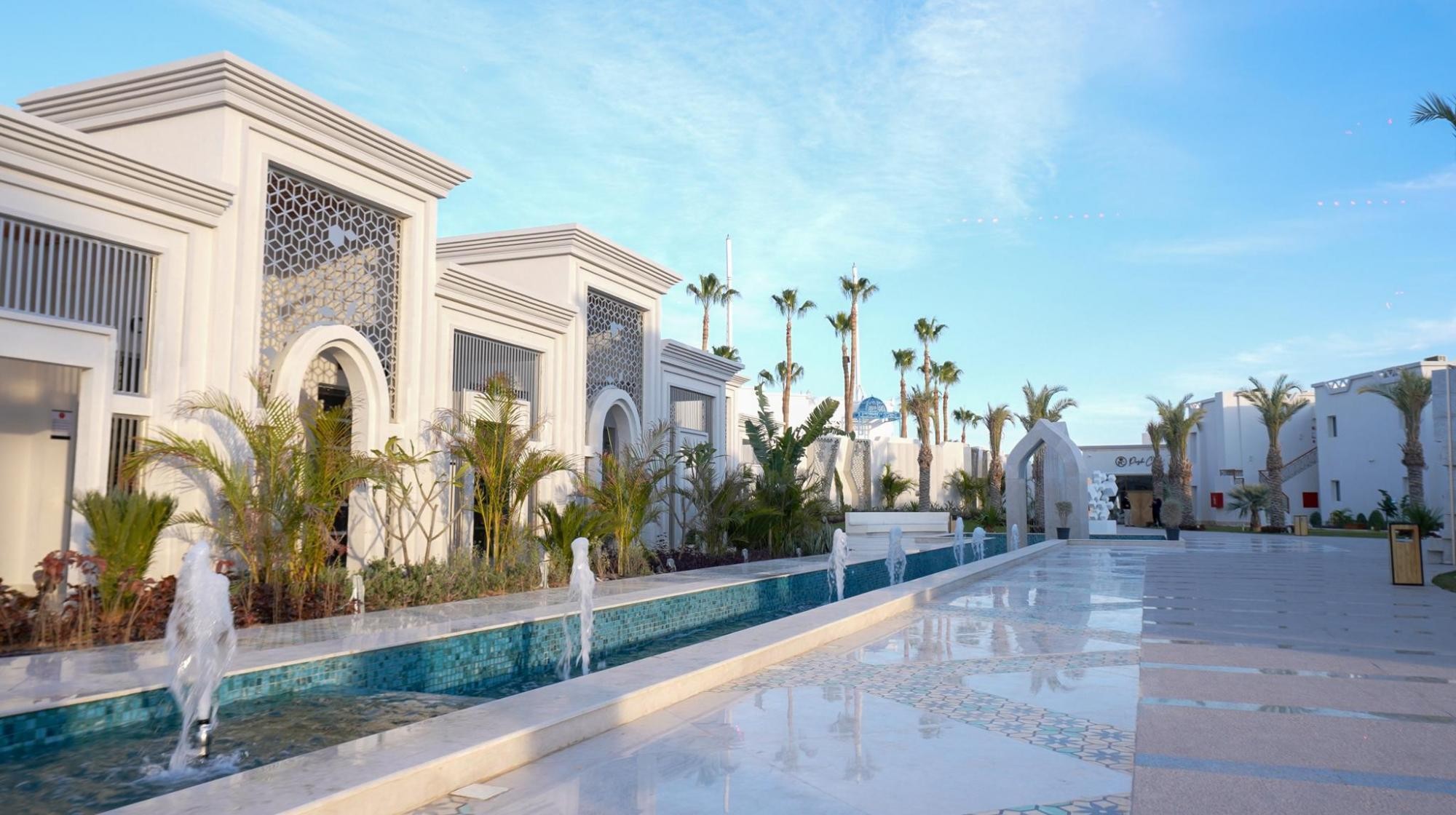 Sunrise Remal Beach Resort