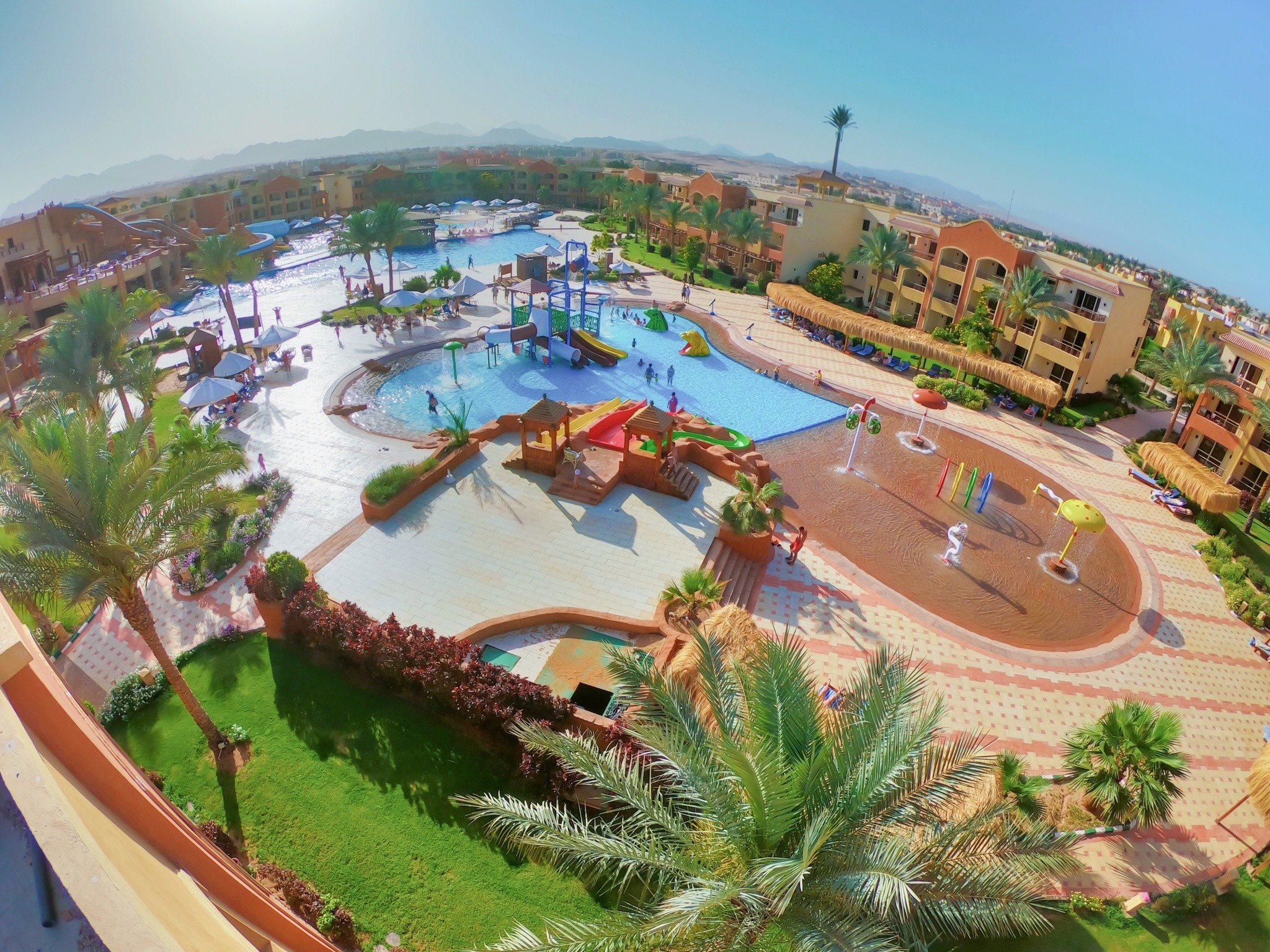 Regency Plaza Aqua Park & Spa Resort 10
