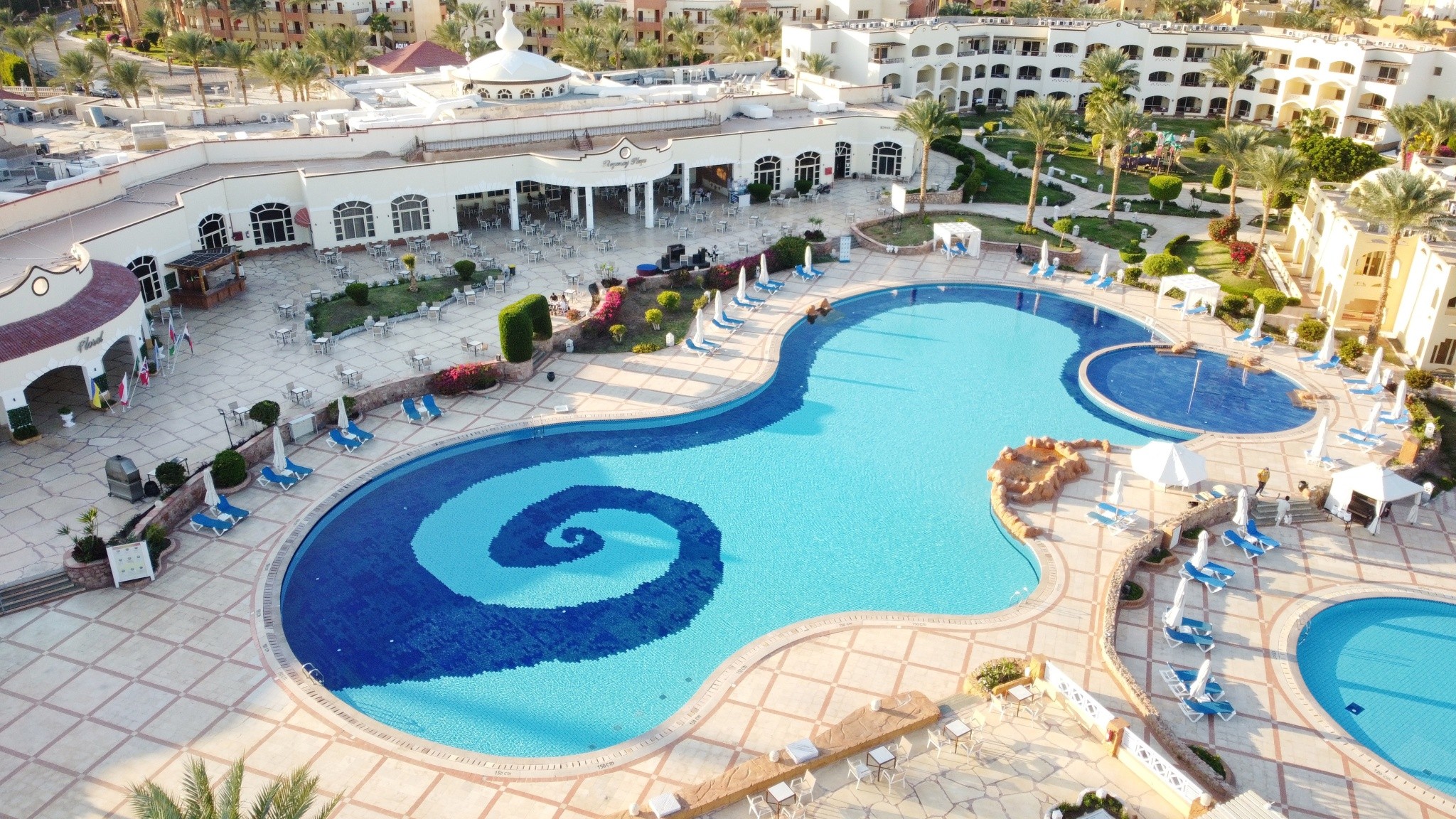 Regency Plaza Aqua Park & Spa Resort 2